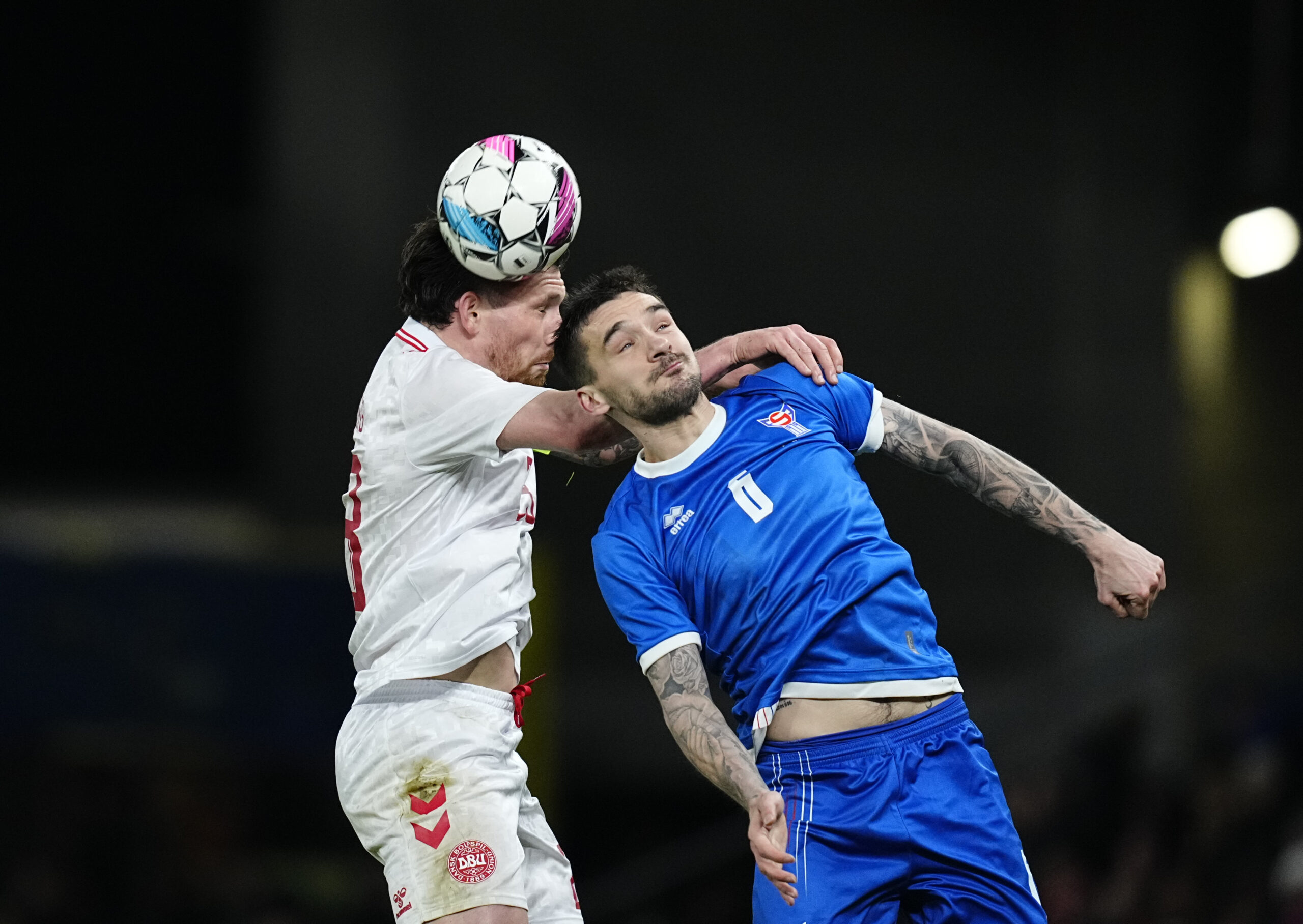 March 26 2024: Pierre Emile Hoejbjerg (Denmark) and Brandur Hendriksson (Faroe Islands) battle for the ball during a UEFA Friendly game, Denmark vs Faroe Islands, at Broendby Stadium, Copenhagen, Denmark. Ulrik Pedersen/CSM/Sipa USA (Credit Image: © Ulrik Pedersen/Cal Sport Media/Sipa USA)
2024.03.26 Kopenhaga
pilka nozna , miedzynarodowy mecz towarzyski
Dania - Wyspy Owcze
Foto Ulrik Pedersen/Cal Sport Media/SIPA USA/PressFocus

!!! POLAND ONLY !!!