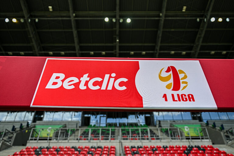 2024.07.21 Tychy
Pilka nozna Betclic 1 Liga sezon 2024/2025
GKS Tychy - Miedz Legnica
N/z betclic reklama widok zdjecie ilustracyjne ilustracja
Foto PressFocus

2024.07.21 Tychy
Football Polish First League season 2024/2025
GKS Tychy - Miedz Legnica
betclic reklama widok zdjecie ilustracyjne ilustracja
Credit: PressFocus