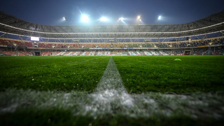 04.11.2024 Bielsko Biala  
Pilka nozna,
Betclic 2 liga sezon 2024/2025,
Podbeskidzie Bielsko Biala - KKS Kalisz 
n/z Stadion Podbeskidzia Bielsko Biala 
foto Krzysztof Dzierzawa / PressFocus
04.11.2024 Bielsko Biala
Football,
second division season 2024/2025 ,
Podbeskidzie Bielsko Biala - KKS Kalisz 
n/z Stadion Podbeskidzia Bielsko Biala 
foto Krzysztof Dzierzawa / PressFocus