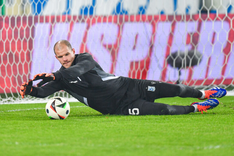 2024.12.06 Zabrze
Pilka nozna PKO BP Ekstraklasa Sezon 2024/2025
Gornik Zabrze - Lech Poznan
N/z Filip Bednarek
Foto Marcin Bulanda / PressFocus

2024.12.06 Zabrze
Football Polish PKO BP Ekstraklasa League Season 2024/2025
Gornik Zabrze - Lech Poznan
Filip Bednarek
Credit: Marcin Bulanda / PressFocus