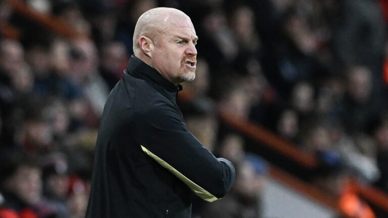 Everton Manager Sean Dyche during the Premier League match at the Vitality Stadium, Bournemouth
Picture by Jeremy Landey/Focus Images Ltd 07747773987
04/01/2025
2025.01.04 Bournemouth
pilka nozna Liga Angielska
Bournemouth - Everton
Foto Jeremy Landey/Focus Images/MB Media/PressFocus

!!! POLAND ONLY !!!