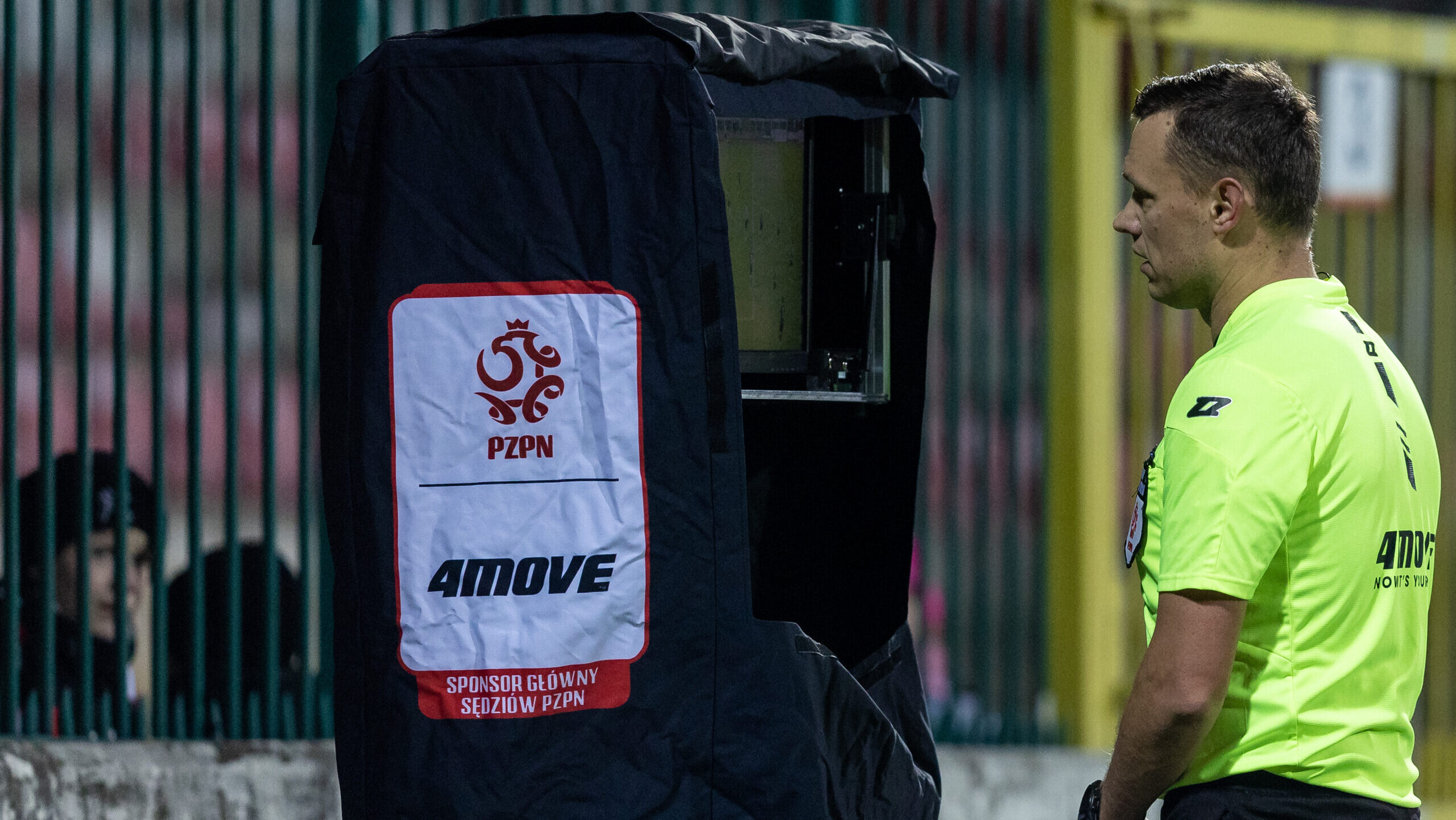 2025.02.21 Warszawa
pilka nozna 1. Liga sezon 2024/2025
Polonia Warszawa - Gornik Leczna
N/z Sedzia Damian Krumplewski, var
Foto Tomasz Jastrzebowski / Foto Olimpik / PressFocus

2025.02.21 Warszawa
Football - Polish 1st division season 2024/2025
Polonia Warszawa - Gornik Leczna
Sedzia Damian Krumplewski, var
Credit: Tomasz Jastrzebowski / Foto Olimpik / PressFocus