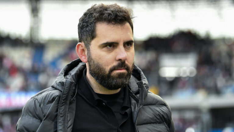 2025.04.06 Zabrze
Pilka nozna PKO Ekstraklasa sezon 2024/2025
Gornik Zabrze - Legia Warszawa
N/z Goncalo Feio
Foto Mateusz Sobczak / PressFocus

2025.04.06 Zabrze
Football Polish League PKO Ekstraklasa season 2024/2025
Gornik Zabrze - Legia Warszawa
Goncalo Feio
Credit: Mateusz Sobczak / PressFocus