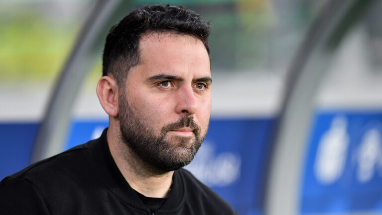 2025.04.26 Katowice
Pilka nozna PKO Ekstraklasa sezon 2024/2025
GKS Katowice - Legia Warszawa
N/z Goncalo Feio
Foto Mateusz Sobczak / PressFocus

2025.04.26 Katowice
Football Polish League PKO Ekstraklasa season 2024/2025
GKS Katowice - Legia Warszawa
Goncalo Feio
Credit: Mateusz Sobczak / PressFocus