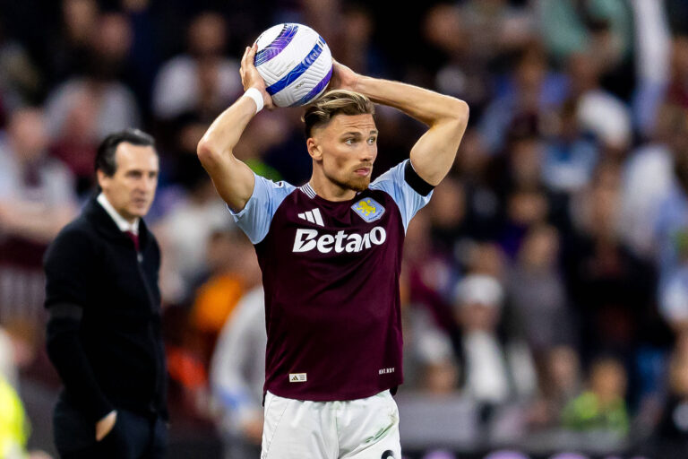 Aston Villa v Tottenham Hotspur Premier League 16/05/2025. Aston Villa defender Matty Cash 2 during the Premier League match between Aston Villa and Tottenham Hotspur at Villa Park, Birmingham, England on 16 May 2025. Birmingham Villa Park West Midlands England Editorial use only DataCo restrictions apply See www.football-dataco.com , Copyright: xManjitxNarotrax PSI-22096-0150
2025.05.16 Birmingham
pilka nozna , liga angielska
Aston Villa - Tottenham Hotspur
Foto IMAGO/PressFocus

!!! POLAND ONLY !!!