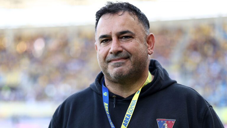 2025.08.09 Gdynia Pilka nozna PKO BP Ekstraklasa sezon 2025/2026 Arka Gdynia - Pogon Szczecin N/z Alex Haditaghi Foto Piotr Matusewicz / PressFocus

2025.08.09 Gdynia
Football Polish PKO BP Ekstraklasa season 2025/2026 
Arka Gdynia - Pogon Szczecin 
Alex Haditaghi 
Credit: Piotr Matusewicz / PressFocus