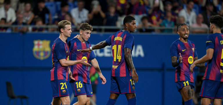 FC Barcelona, Barca v COMO 1907. JOHAN CRUYFF STADIUM ,BARCELONA. Aug 10,2025 FC BARCELONA vs COMO 1907 Aug 10,2025 Fermin Lopez 16 of FC Barcelona celebrates scoring his team s first goal with Frenkie de Jong 21 of FC Barcelona and Marcus Rashford 14 of FC Barcelona during the match between FC Barcelona and Como 1907 corresponding to the Joan Gamper Trophy at Johan Cruyff Stadium in Barcelona, Spain. Barcelona ESP Copyright: xS.xRosx
2025.08.10 Barcelona
pilka nozna Trofeum Joana Gampera
FC Barcelona - Como 1907
Foto IMAGO/PressFocus

!!! POLAND ONLY !!!