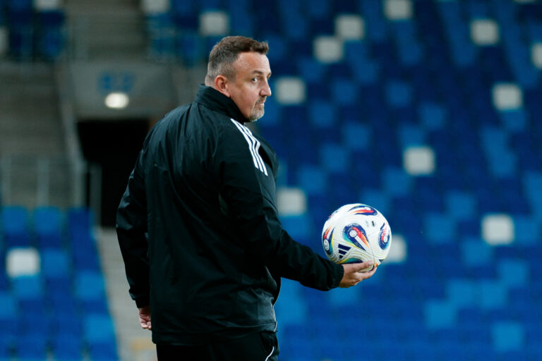 2025.08.25 Plock
Pilka nozna PKO Ekstraklasa sezon 2025/2026
Wisla Plock - KGHM Zaglebie Lubin
N/z Mariusz Misiura (Trener Head Coach)
Foto Tomasz Folta / PressFocus

2025.08.25 Plock
Football PKO Ekstraklasa season 2025/2026
Wisla Plock - KGHM Zaglebie Lubin
Mariusz Misiura (Trener Head Coach)
Credit: Tomasz Folta / PressFocus