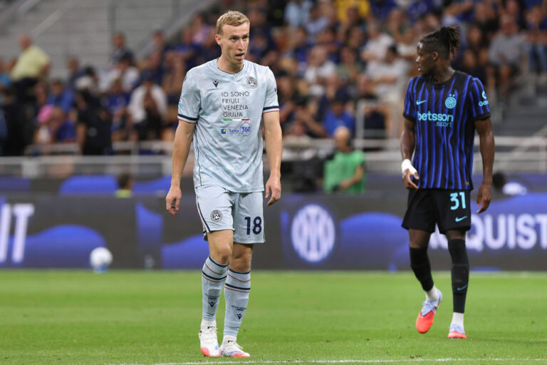 FC Inter vs Udinese Italy, Milan, 2025 08 31: Adam Buksa Udinese waiting for a goalkeeper-throw in the second half during soccer game FC Inter vs Udinese, Serie A Enilive 2025-2026 day 2 at San Siro Stadium Milan Lombardy Italy Copyright: xFabrizioxAndreaxBertanix
2025.08.31 Mediolan
pilka nozna , liga wloska
Inter Mediolan - Udinese Calcio
Foto IMAGO/PressFocus

!!! POLAND ONLY !!!