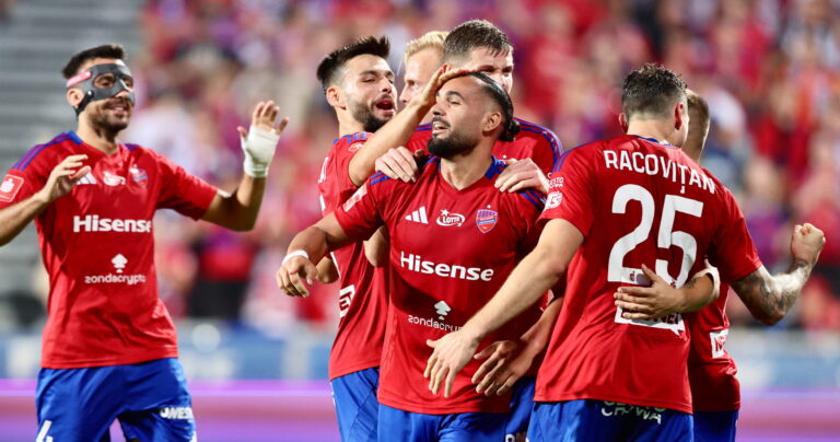 2025.09.20 Czestochowa 
Pilka nozna PKO Ekstraklasa 2025/2026
Rakow Czestochowa - Legia Warszawa
N/z Bogdan Racovitan
Fran Tudor Ivan Lopez
Foto Grzegorz Misiak  / PressFocus

2025.09.20 Czestochowa 
Football Polish PKO Ekstraklasa Season 2025/2026
Rakow Czestochowa - Legia Warszawa 
Bogdan Racovitan
Fran Tudor Ivan Lopez

Credit: Grzegorz Misiak / PressFocus