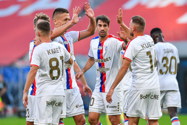 2025.09.21 Zabrze
Pilka nozna PKO BP Ekstraklasa Sezon 2025/2026
Gornik Zabrze - Widzew Lodz
N/z Matus Kmet, Rafal Janicki, Josema Sanchez, Jaroslaw Kubicki, radosc, radosc po golu, radosc po bramce
Foto Marcin Bulanda / PressFocus

2025.09.21 Zabrze
Football Polish PKO BP Ekstraklasa League Season 2025/2026
Gornik Zabrze - Widzew Lodz
Matus Kmet, Rafal Janicki, Josema Sanchez, Jaroslaw Kubicki, radosc, radosc po golu, radosc po bramce
Credit: Marcin Bulanda / PressFocus