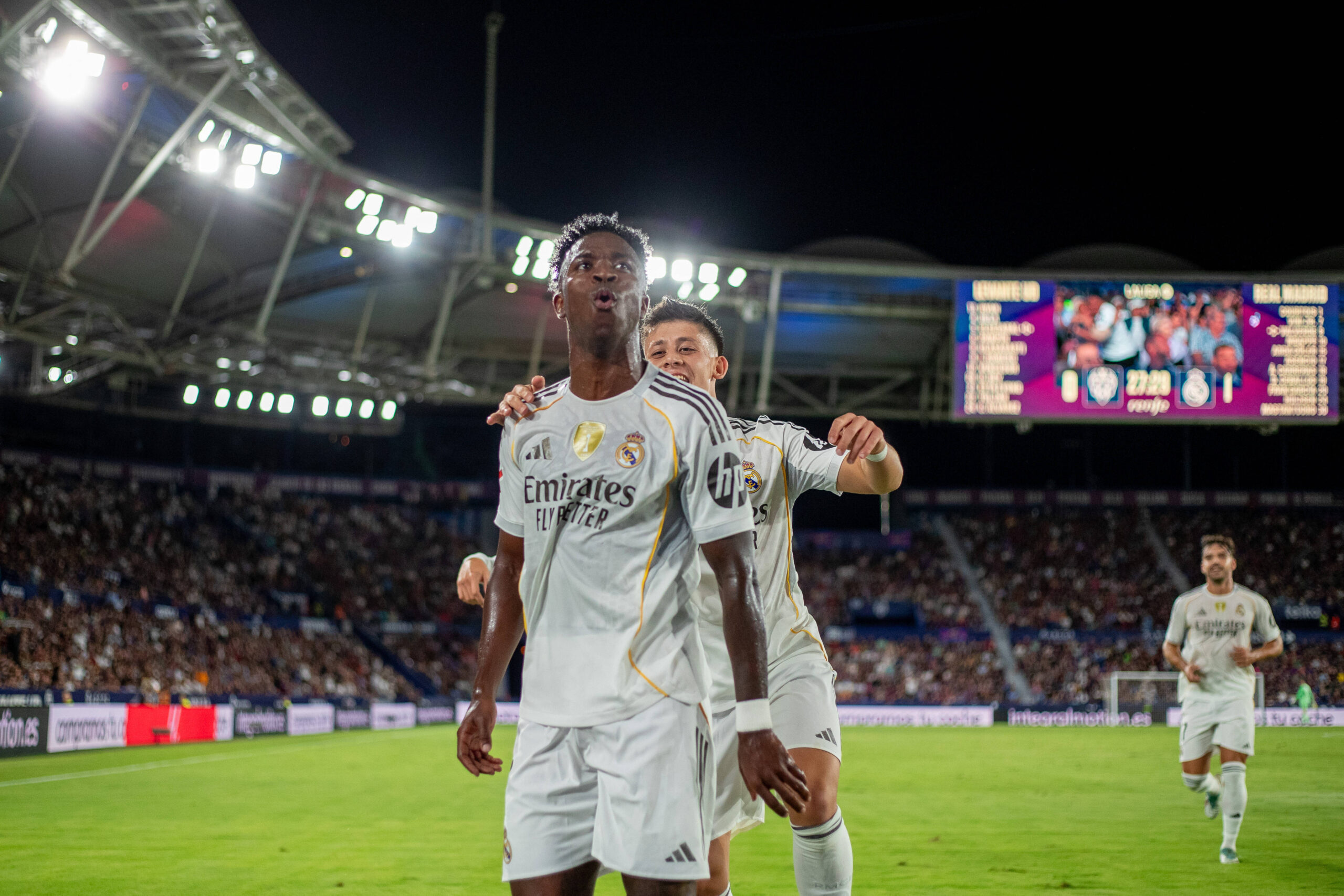 Levante UD vs Real Madrid CF - LaLiga EA Sports - 23/09/2025 Vinicius Junior of Real Madrid CF celebrates his goal during the LaLiga EA Sports match between Levante UD and Real Madrid CF at Estadio Ciudad de Valencia on September 23, 2025 in Valencia, Spain. Valencia Spain Copyright: xPGSxPhotoxAgencyx
2025.09.23 Walencja
pilka nozna , liga hiszpanska
Levante UD - Real Madryt
Foto IMAGO/PressFocus

!!! POLAND ONLY !!!