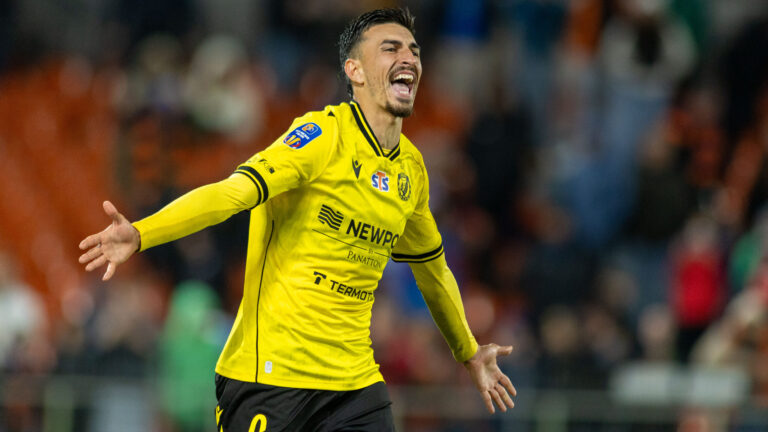 2025.09.24 Nieciecza
pilka nozna 1. Runda STS Puchar Polski 2025/2026 Bruk-Bet Termalica Nieciecza - Widzew Lodz

N/z Juljan Shehu bramka / radosc zawodnikow
Foto Michal Kedzierski / PressFocus

2025.09.24 Nieciecza
Football Polish Cup 2025/2026 Bruk-Bet Termalica Nieciecza - Widzew Lodz

Juljan Shehu bramka / radosc zawodnikow
Credit: Michal Kedzierski / PressFocus