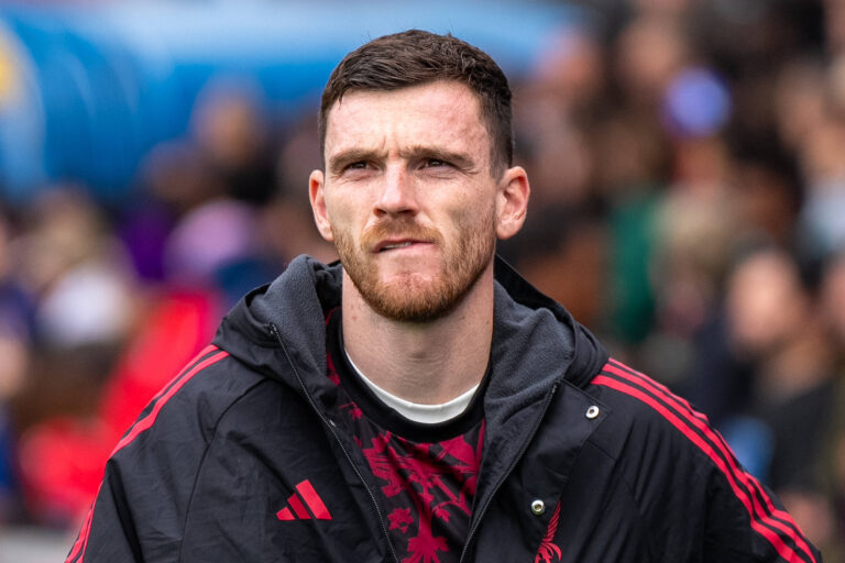 Crystal Palace v Liverpool Premier League 27/09/2025. Liverpool defender Andrew Robertson 26 during the Premier League match between Crystal Palace and Liverpool at Selhurst Park, London, England on 27 September 2025. London Selhurst Park Greater London England Editorial use only DataCo restrictions apply See www.football-dataco.com , Copyright: xStephenxFlynnx PSI-22929-0143
2025.09.27 Londyn
pilka nozna , liga angielska
Crystal Palace - FC Liverpool
Foto IMAGO/PressFocus

!!! POLAND ONLY !!!