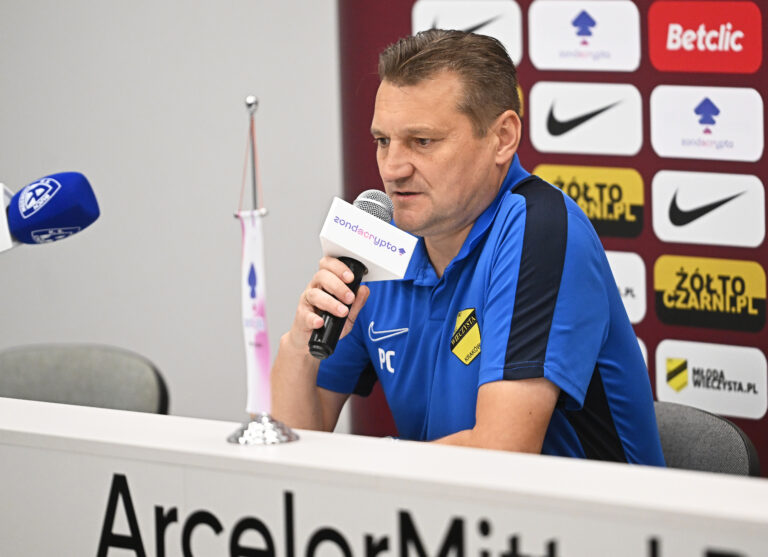 2025.09.28 Sosnowiec
Pilka nozna Pierwsza Liga Betclic 1 Liga Sezon 2025/2026
Wieczysta Krakow - Ruch Chorzow
N/z Przemyslaw Cecherz trener konferencja
Foto Norbert Barczyk / PressFocus

2025.09.28 Sosnowiec
Football Polish Betclic First I League Season 2025/2026
Przemyslaw Cecherz trener konferencja
Credit: Norbert Barczyk / PressFocus