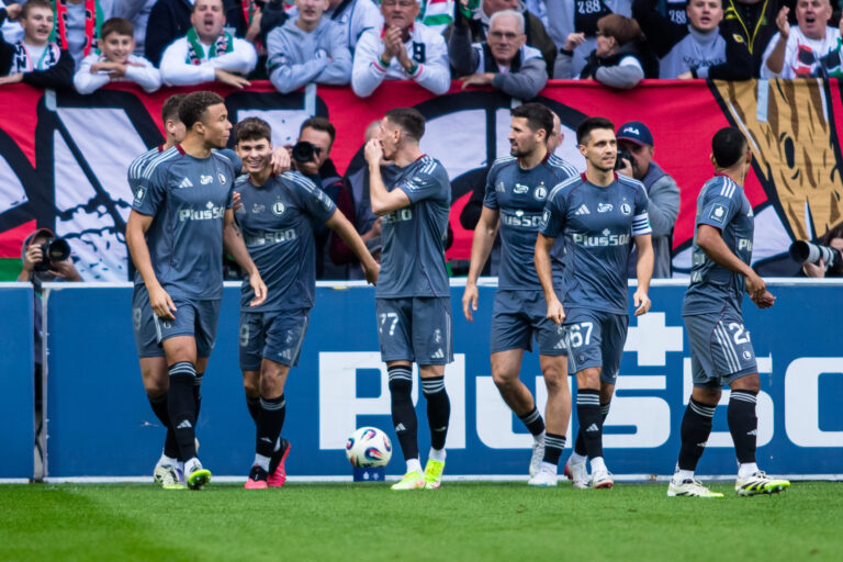 2025.09.28 Warszawa Pilka Nozna PKO Ekstraklasa Sezon 2025/2026 Legia Warszawa - Pogon Szczecin N/z Mileta Rajovic Gol Radosc Foto Dawid Figura / PressFocus

2025.09.28 Warszawa Football Polish Ekstraklasa Season 2025/2026 Legia Warszawa - Pogon Szczecin Mileta Rajovic Gol Radosc Credit: Dawid Figura / PressFocus