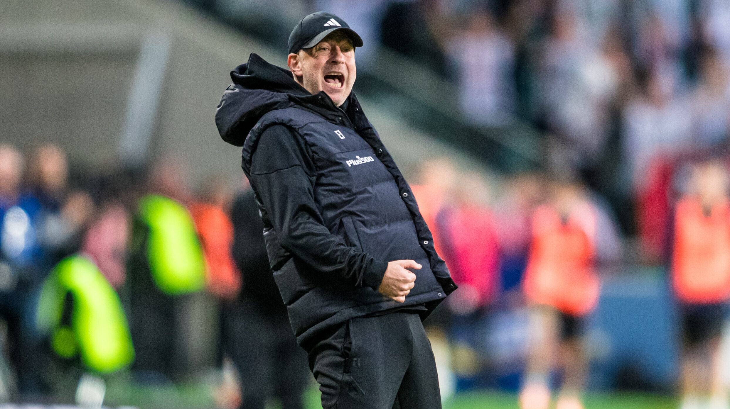 2025.09.28 Warszawa Pilka Nozna PKO Ekstraklasa Sezon 2025/2026 Legia Warszawa - Pogon Szczecin N/z Edward Lordanescu Radosc Gol Foto Dawid Figura / PressFocus

2025.09.28 Warszawa Football Polish Ekstraklasa Season 2025/2026 Legia Warszawa - Pogon Szczecin Edward Lordanescu Radosc Gol Credit: Dawid Figura / PressFocus