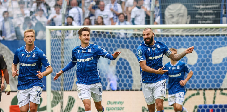 2025.09.28 Poznan
Pilka nozna Ekstraklasa sezon 2025/2026
Lech Poznan - Jagiellonia Bialystok
N/z Leo Bengtsson Mateusz Skrzypczak Mikael Ishak gol radosc bramka
Foto Pawel Jaskolka / PressFocus

2025.09.28 Poznan
Football Polish Ekstraklasa season 2024/2025
Lech Poznan - Jagiellonia Bialystok
Credit: Pawel Jaskolka / PressFocus