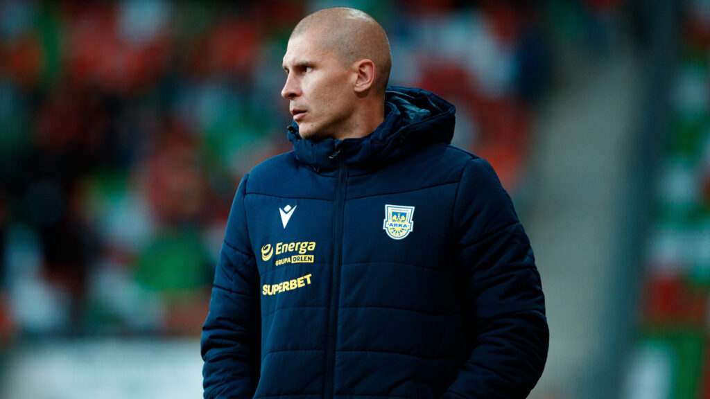 2025.09.29 Lubin
Pilka nozna PKO Ekstraklasa sezon 2025/2026
KGHM Zaglebie Lubin - Arka Gdynia
N/z Dawid Szwarga (Trener Heac Coach)
Foto Tomasz Folta / PressFocus

2025.09.29 Lubin
Football PKO Ekstraklasa season 2025/2026
KGHM Zaglebie Lubin - Arka Gdynia
Dawid Szwarga (Trener Heac Coach)
Credit: Tomasz Folta / PressFocus