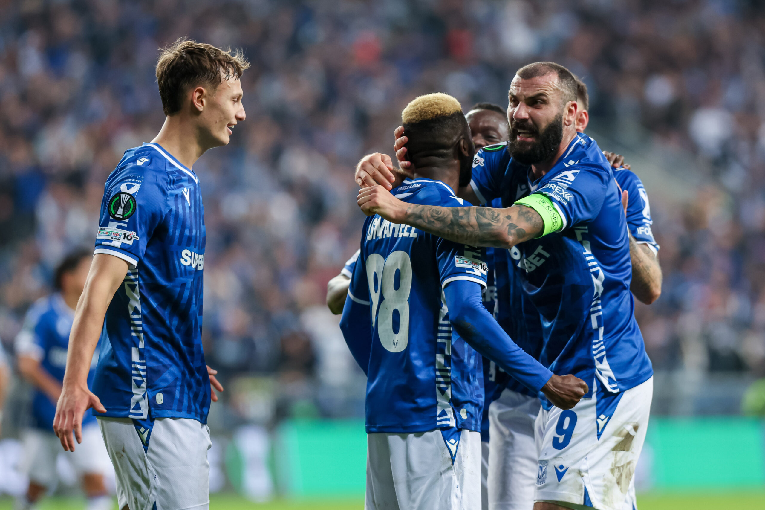2025.10.02 Poznan
Pilka nozna UEFA Liga Konferencji Faza Ligowa
Lech Poznan - SK Rapid Wieden
N/z Taofeek Ismaheel gol radosc bramka Mikael Ishak
Foto Pawel Jaskolka / PressFocus

2025.10.02 Poznan
Football UEFA Conference League Matchday 1 Lech Poznan - SK Rapid
Credit: Pawel Jaskolka / PressFocus