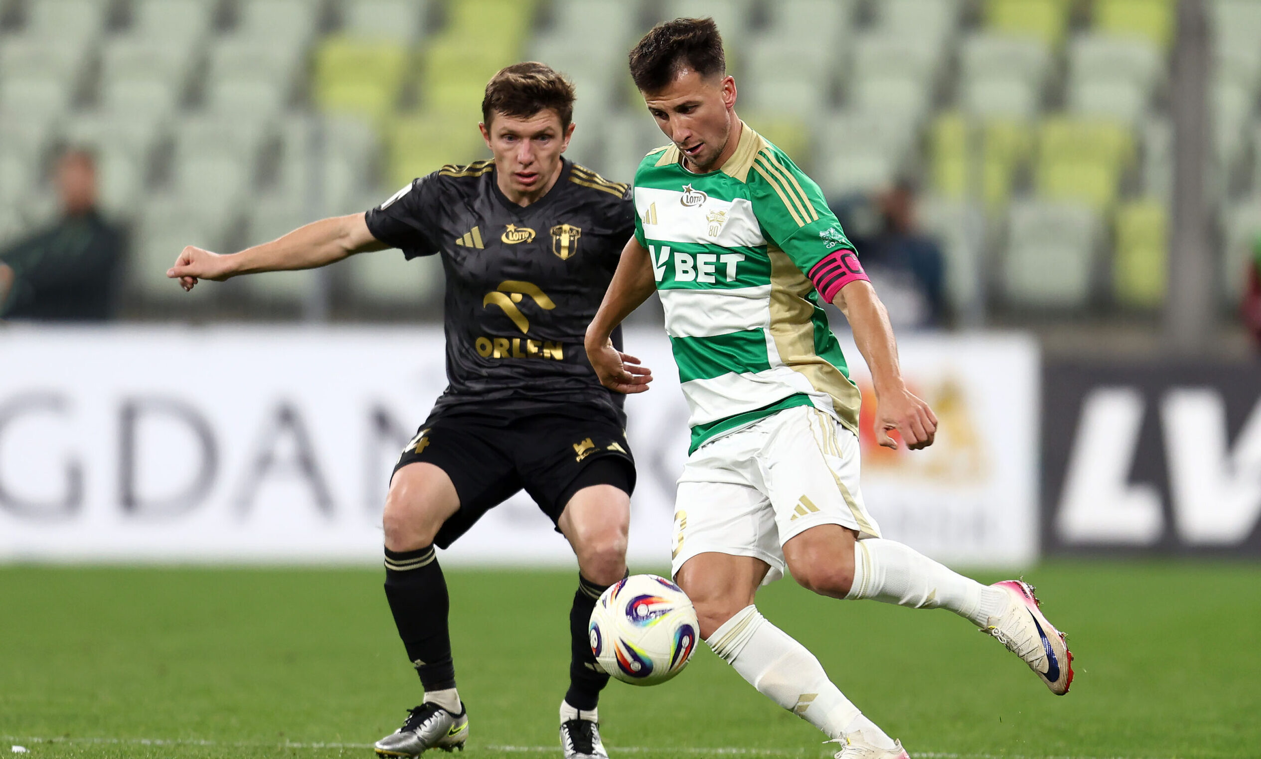 2025.10.03 Gdansk Pilka nozna PKO BP Ekstraklasa sezon 2025/2026 Lechia Gdansk - Wisla Plock N/z Dominik Kun Rifet Kapic Foto Piotr Matusewicz / PressFocus

2025.10.03 Gdansk
Football Polish PKO BP Ekstraklasa season 2025/2026 
Lechia Gdansk - Wisla Plock 
Dominik Kun Rifet Kapic 
Credit: Piotr Matusewicz / PressFocus