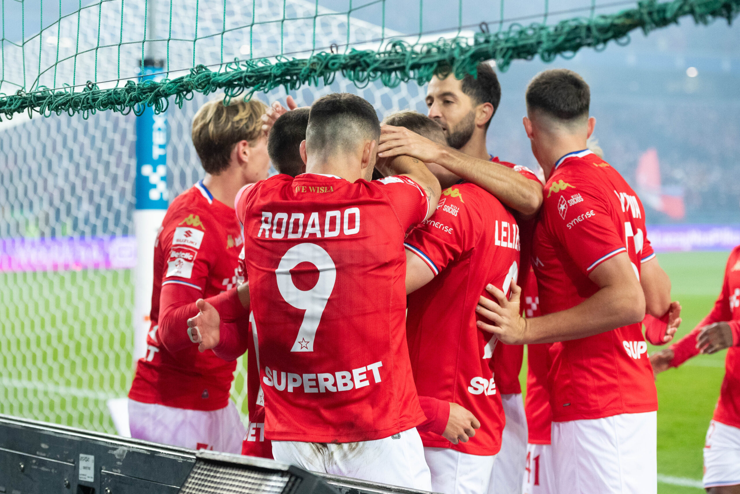 2025.10.05 Krakow
pilka nozna Betclic 1 Liga Sezon 2025/2026 
Wisla Krakow - Ruch Chorzow
N/z bramka radosc zawodnikow
Foto Michal Kedzierski / PressFocus

2025.10.05 Krakow
Football Polish league, second level Season 2025/2026 Wisla Krakow - Ruch Chorzow
bramka radosc zawodnikow
Credit: Michal Kedzierski / PressFocus