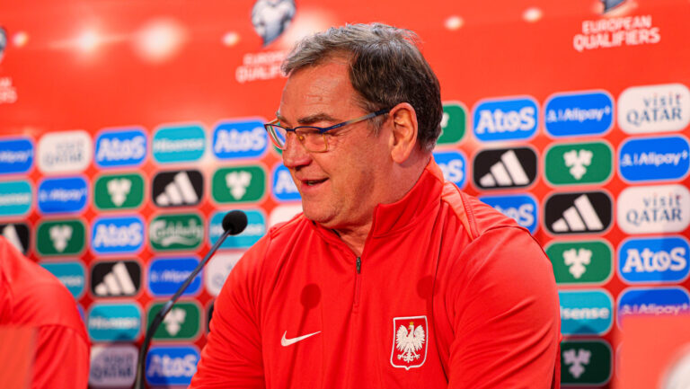 2025.10.11 Kowno
Pilka nozna Kwalifikacje Mistrzostw Swiata 2026
Konferencja prasowa i trening przed Litwa - Polska
N/z Jan Urban
Foto Pawel Andrachiewicz / PressFocus

2025.10.11 Kaunas
Football - FIFA World Cup 2026 Qualifying round
Press conference and training before Lithuania - Poland
Jan Urban
Credit: Pawel Andrachiewicz / PressFocus