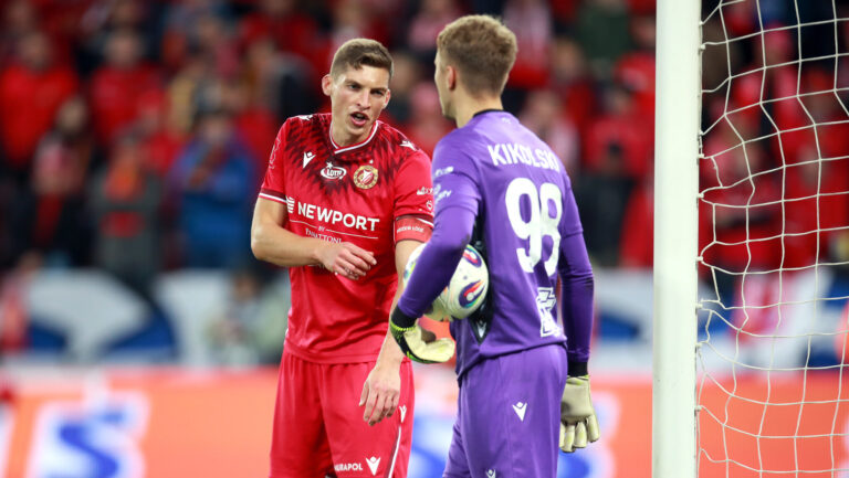 2025.10.18 Lodz Pilka Nozna PKO BP Ekstraklasa Sezon 2025/2026 Widzew Lodz - Radomiak Radom Nz Mateusz Zyro Foto:Artur Kraszewski / PressFocus

2025.10.18 Lodz Football PKO BP Ekstraklasa Polish League 2025/2026 Widzew Lodz - Radomiak Radom Mateusz Zyro Credit:Artur Kraszewski / PressFocus