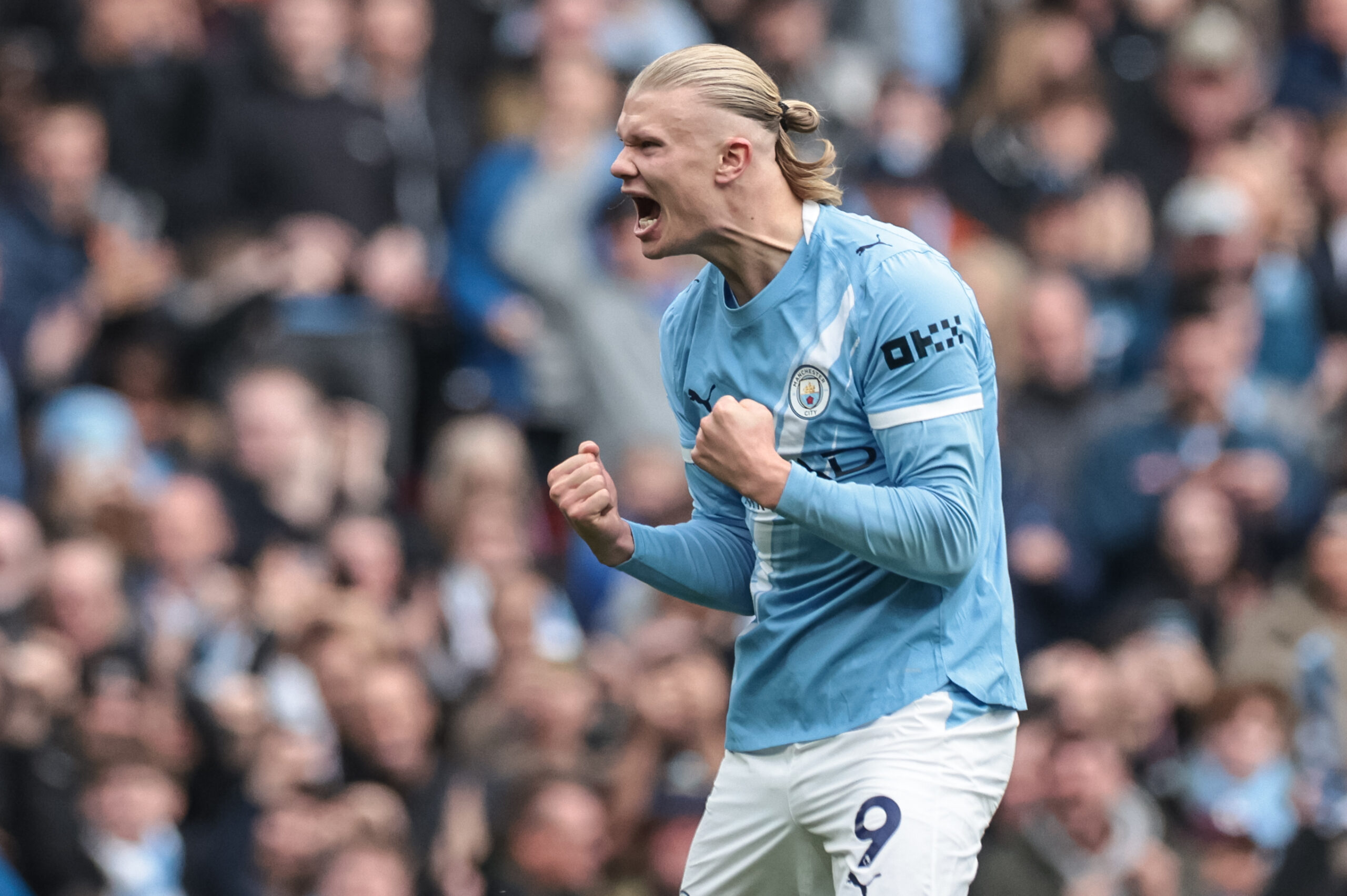 Erling Haaland of Manchester City celebrates his goal to make it 1-0 during the Premier League match Manchester City vs Everton at Etihad Stadium, Manchester, United Kingdom, 18th October 2025

(Photo by Mark Cosgrove/News Images) in Manchester, United Kingdom on 10/18/2025. (Photo by Mark Cosgrove/News Images/Sipa USA)
2025.10.18 Manchester
pilka nozna liga angielska
Manchester City - Everton
Foto News Images/SIPA USA/PressFocus

!!! POLAND ONLY !!!