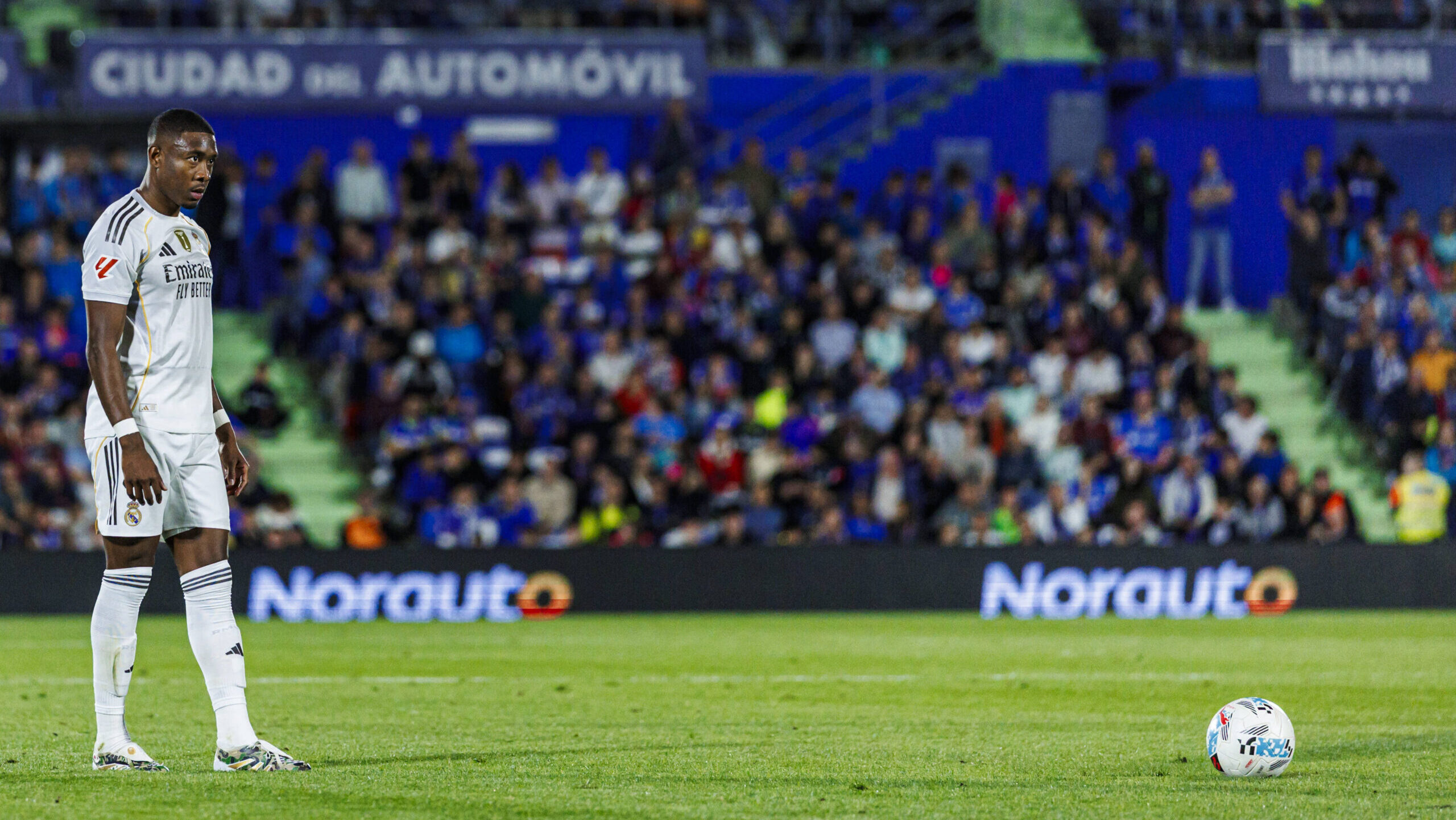 Getafe CF vs Real Madrid CF - LaLiga EA Sports - 19/10/2025 David Alaba of Real Madrid CF during the LaLiga EA Sports match between Getafe CF and Real Madrid CF at Stadium Coliseum on October 19, 2025 in Getafe, Spain. Getafe Spain Copyright: xPabloxGarcia/PGSxPhotoxAgencyx
2025.10.19 Madryt
pilka nozna , liga hiszpanska
Getafe CF - Real Madryt
Foto IMAGO/PressFocus

!!! POLAND ONLY !!!