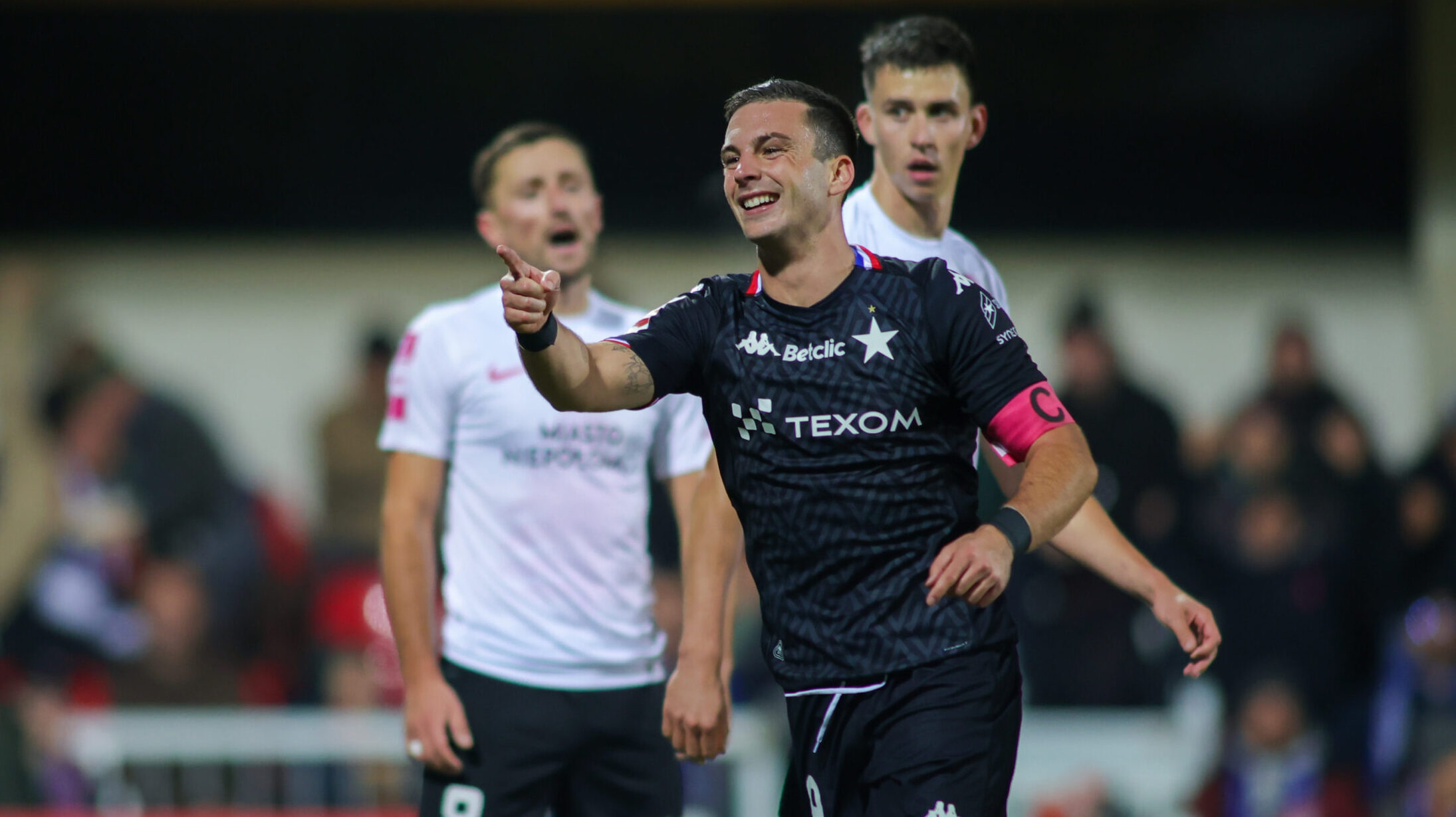 2025.10.20 Niepolomice
pilka nozna Betclic 1 Liga Sezon 2025/2026 
Puszcza Niepolomice - Wisla Krakow
N/z Angel Rodado bramka radosc zawodnikow
Foto Michal Kedzierski / PressFocus

2025.10.20 Niepolomice
Football Polish league, second level Season 2025/2026 Puszcza Niepolomice - Wisla Krakow
Angel Rodado bramka radosc zawodnikow
Credit: Michal Kedzierski / PressFocus