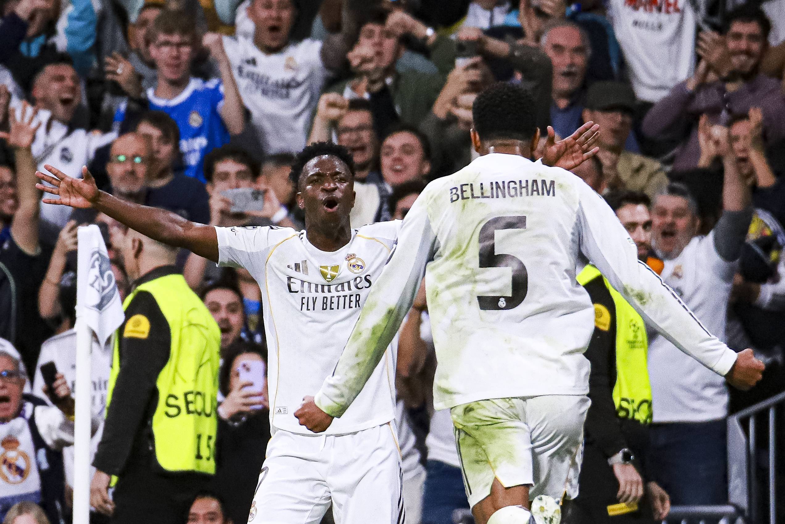UEFA Champions League soccer match Real Madrid vs Juventus at Santiago Bernabeu stadium in Madrid, Spain, 22 October 2025 Jude Bellingham celebrates a goal with Vinicius Jr 900/Cordon Press PUBLICATIONxNOTxINxFRAxESP 900/CordonxPress LOF - UEFA Champions League Real Madrid vs Juventus
2025.10.22 Madryt
pilka nozna , liga mistrzow
Real Madryt - Juventus Turyn
Foto IMAGO/PressFocus

!!! POLAND ONLY !!!