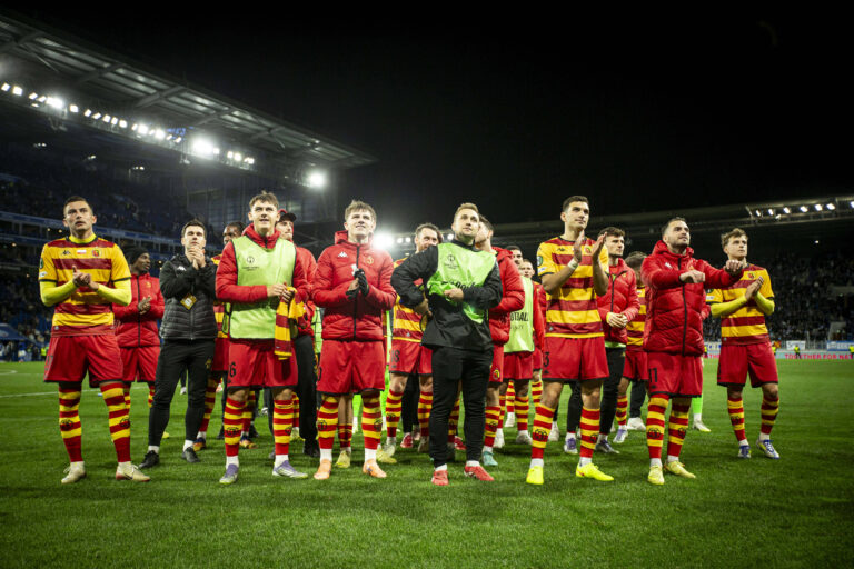 Remerciements des joueurs de l&#039;equipe de Jagiellonia Bialystok aux supporters - Photo :   / Elyxandro Cegarra / Psnewz / SIPA /00316270_0054//Credit:PSNEWZ/SIPA/2510232156
2025.10.23 Strasburg
pilka nozna Liga Konferencji
RC Strasbourg - Jagiellonia Bialystok
Foto PSNEWZ/SIPA/PressFocus

!!! POLAND ONLY !!!