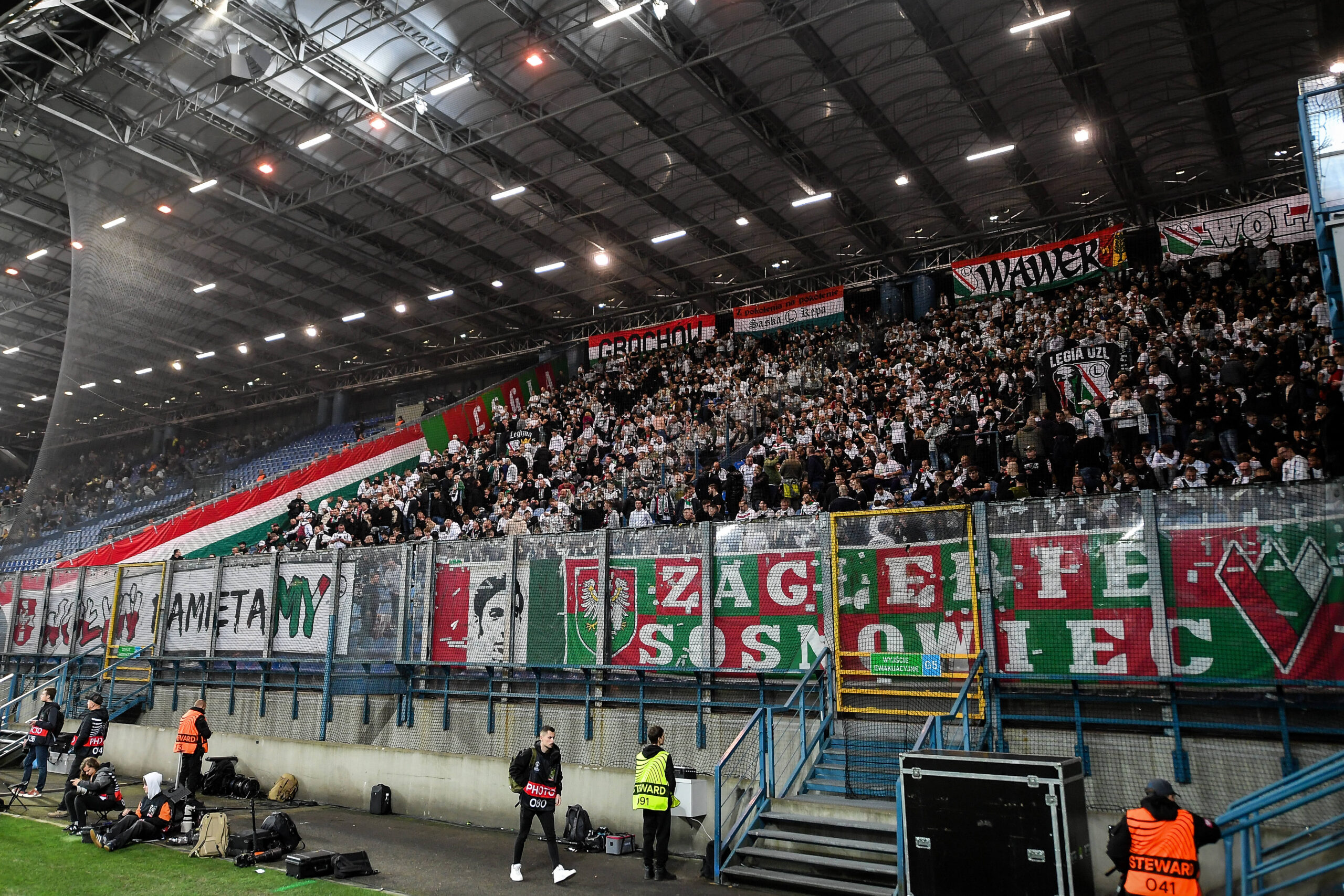 2025.10.23 Krakow
Pilka nozna Liga Konferencji UEFA sezon 2025/26 Faza ligowa 2 kolejka
Szachtar Donieck - Legia Warszawa
N/z Legia Warszawa kibice sektor gosci flaga Wolyn Pamietamy
Foto Mateusz Sobczak / PressFocus

2025.10.23 Krakow
Football UEFA Conference League 2025/26 season League phase Matchday 2
Shakhtar Donetsk - Legia Warsaw
Legia Warszawa kibice sektor gosci flaga Wolyn Pamietamy
Credit: Mateusz Sobczak / PressFocus