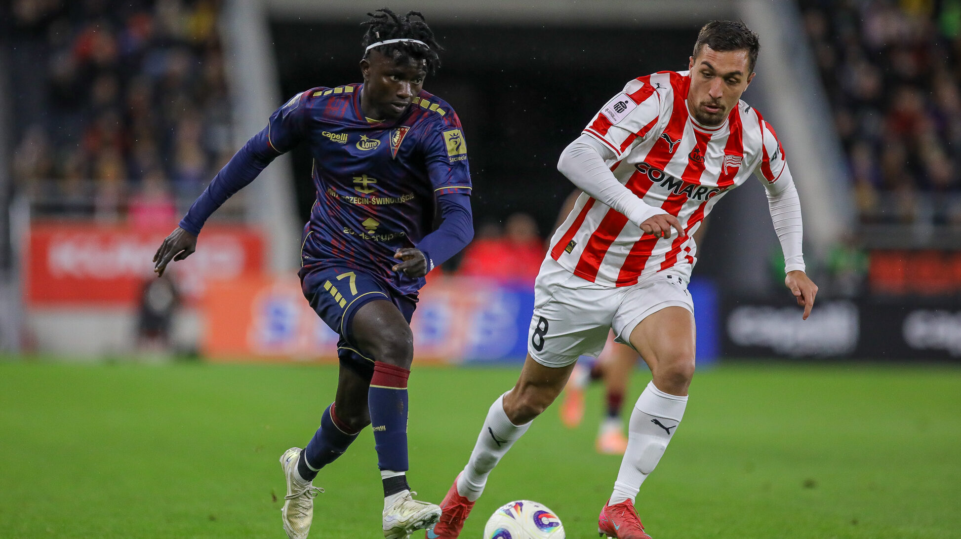 2025.10.25 Szczecin
pilka nozna PKO Ekstraklasa sezon 2025/2026
Pogon Szczecin - Cracovia Krakow 
N/z Musa Juwara Milan Aleksic
Foto Kasia Dzierzynska / PressFocus

2025.10.25 Szczecin
Football - Polish PKO Ekstraklasa season 2025/2026
Pogon Szczecin - Cracovia Krakow 
Musa Juwara Milan Aleksic
Credit: Kasia Dzierzynska / PressFocus