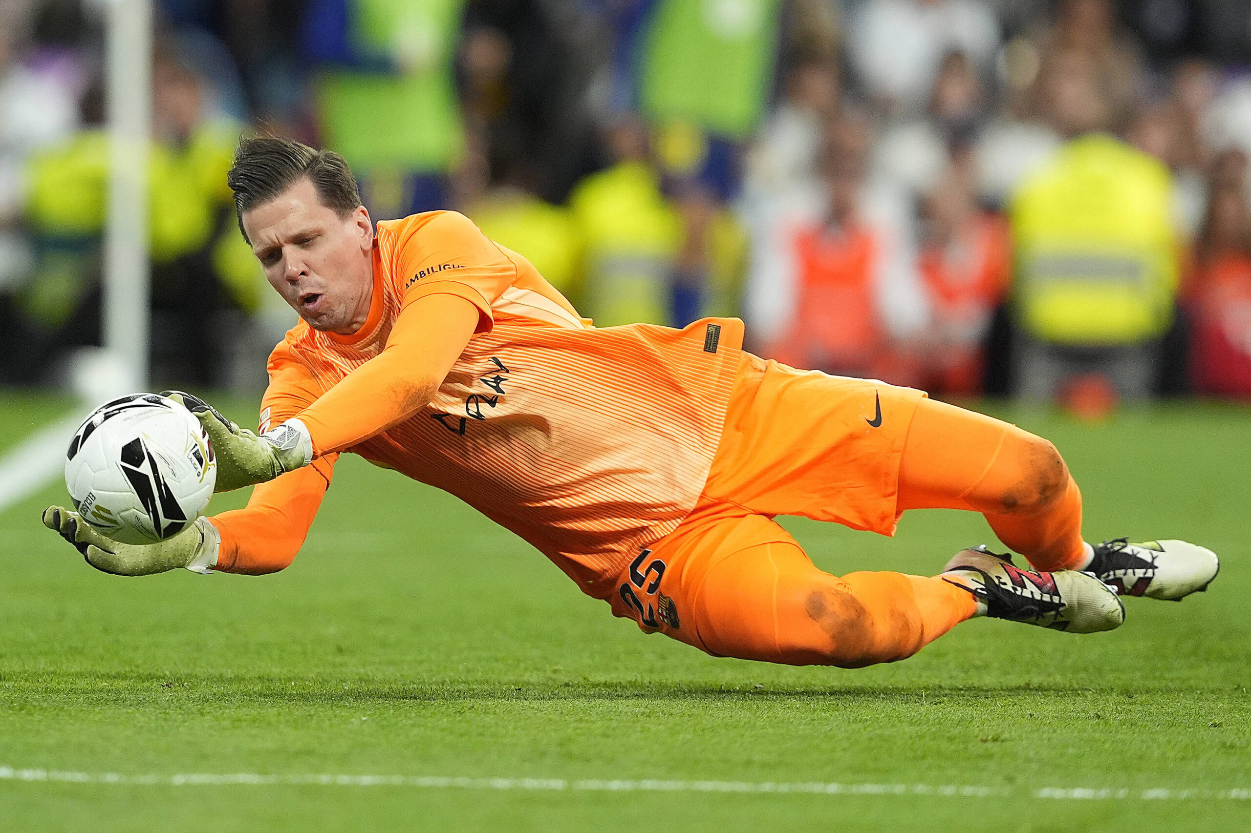 FC Barcelona&#039;s Wojciech Szczesny during La Liga match. October 26, 2025. (ALTERPHOTOS/Acero) - Photo :  Acero / Alterphotos / Psnewz / SIPA /00316562_0054//Credit:PSNEWZ/SIPA/2510261846
2025.10.26 Madryt
pilka nozna liga hiszpanska
Real Madryt - FC Barcelona
Foto PSNEWZ/SIPA/PressFocus

!!! POLAND ONLY !!!