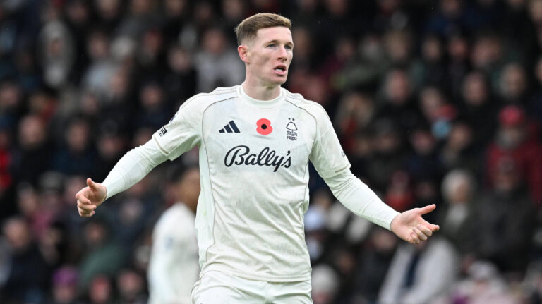 Bournemouth v Nottingham Forest Premier League 26/10/2025. Elliot Anderson 8 of Nottingham Forest gestures during the Premier League match between Bournemouth and Nottingham Forest at the Vitality Stadium, Bournemouth, England on 26 October 2025. Bournemouth Vitality Stadium Dorset England Editorial use only DataCo restrictions apply See www.football-dataco.com , Copyright: xGrahamxHuntx PSI-23107-0207
2025.10.26 Bournemouth
pilka nozna liga angielska
AFC Bournemouth - Nottingham Forest
Foto IMAGO/PressFocus

!!! POLAND ONLY !!!
