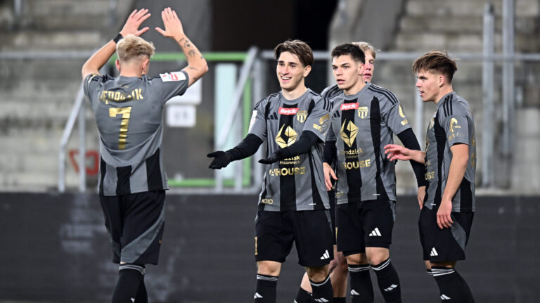 2025.10.27 Sosnowiec
Pilka nozna Pierwsza Liga Betclic 1 Liga Sezon 2025/2026
Wieczysta Krakow - Pogon Grodzisk Mazowiecki
N/z Mateusz Szczepaniak gol bramka radosc 0-1
Foto Norbert Barczyk / PressFocus

2025.10.27 Sosnowiec
Football Polish Betclic First I League Season 2025/2026
Mateusz Szczepaniak gol bramka radosc 0-1
Credit: Norbert Barczyk / PressFocus