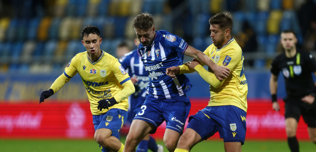 2025.10.30 Gdynia Pilka nozna I runda STS Pucharu Polski sezon 2025/2026 Arka Gdynia - Gornik Zabrze N/z Kamil Jakubczyk Sondre Liseth Michal Marcjanik Foto Piotr Matusewicz / PressFocus

2025.10.30 Gdynia
Football Polish Cup season 2025/2026 
Arka Gdynia - Gornik Zabrze 
Kamil Jakubczyk Sondre Liseth Michal Marcjanik 
Credit: Piotr Matusewicz / PressFocus