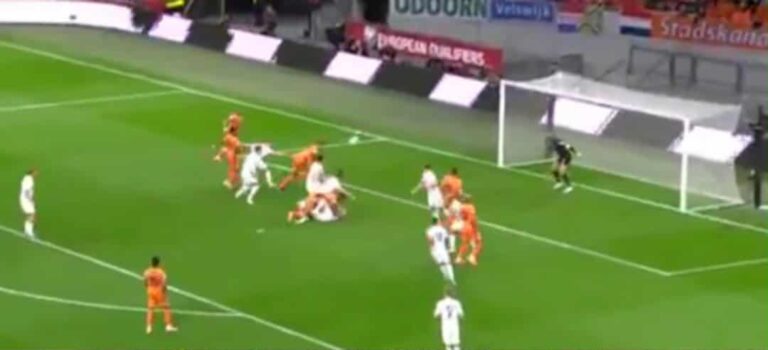 Co za otwarcie w ważnym meczu &#8222;polskiej&#8221; grupy! [WIDEO]