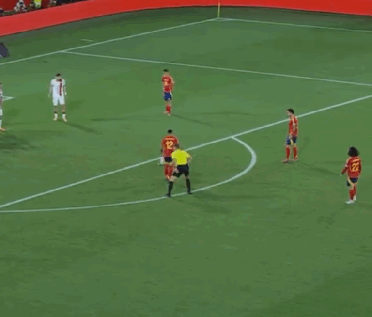 Ależ gol z rzutu wolnego! Hiszpan nie dał szans bramkarzowi [WIDEO]