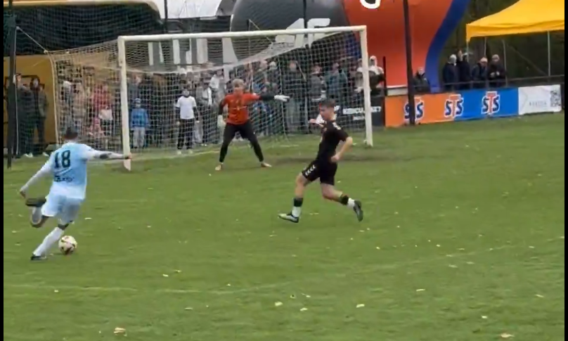 Krychowiak z asystą w okręgówce! Polak zadebiutował w nowym klubie [WIDEO]