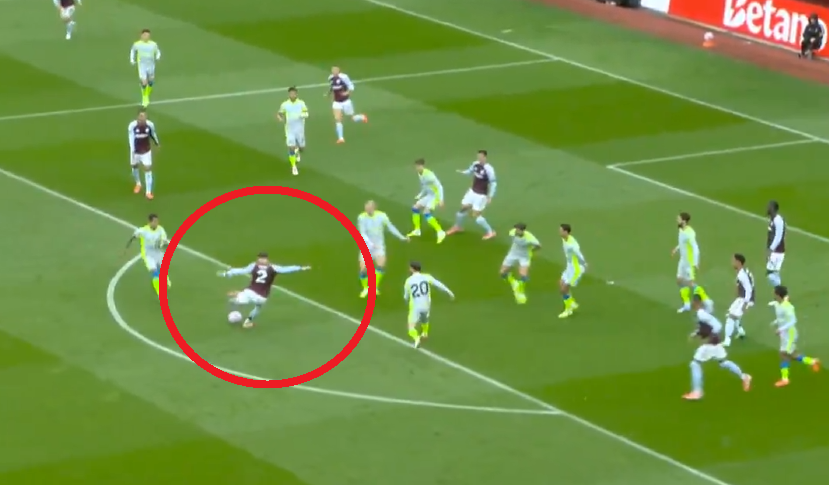 Cudowny gol Matty&#8217;ego Casha w meczu z Manchesterem City! [WIDEO]