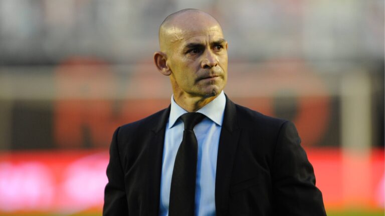 Rayo Vallecano Coach, Francisco Jemez Martin - PACO JEMEZ. Round 38 of the BBVA league, soccer match between Rayo Vallecano - Levante UD at the Vallecas estadium, Madrid - Spain (ESP) by May 15, 2016. 
15.05.2016 Madryt 
Pilka nozna liga hiszpanska
Rayo Vallecano - Levante UD
Foto: Gregorio Lopez / Cordon Press / Pressfocus
Poland Only !!