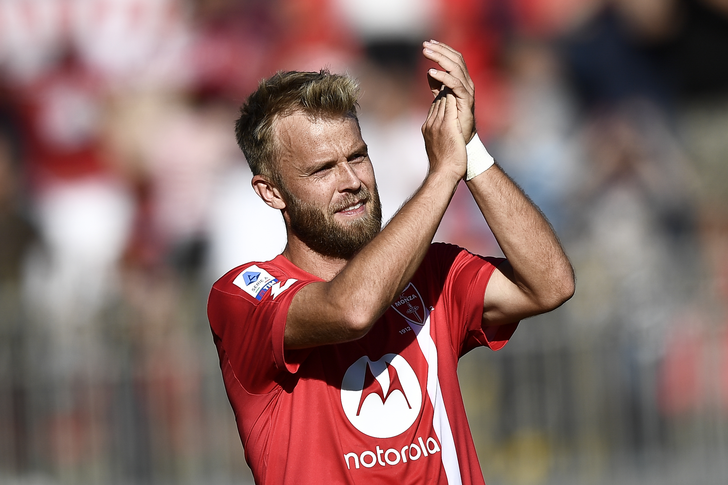 MONZA, ITALY - September 18, 2022: Christian Gytkjaer of AC Monza celebrates the victory at the end of the Serie A football match between AC Monza and Juventus FC. (Photo by Nicolo Campo/Sipa USA)
2022.09.18 Monza
pilka nozna liga wloska
AC Monza - Juventus FC - Serie A 
Foto Nicolo Campo/SIPA USA/PressFocus

!!! POLAND ONLY !!!