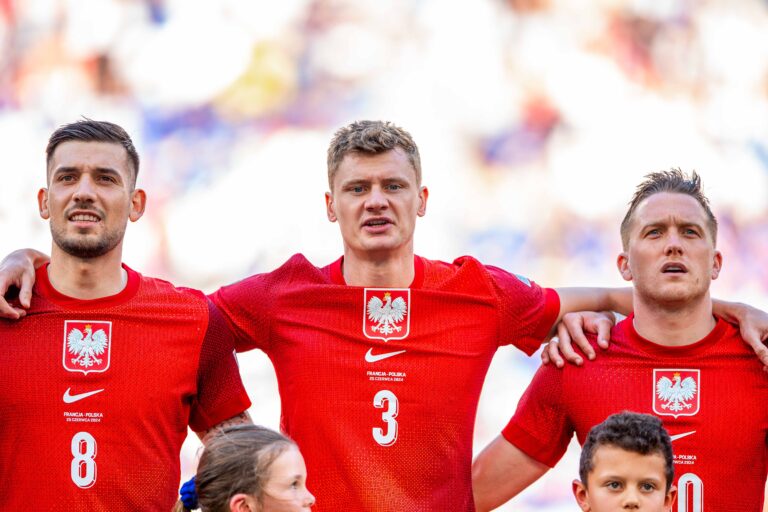 2024.06.25 Dortmund
Signal Iduna Park w Dortmundzie, Olympiastadion, UEFA Euro 2024, grupa D, Pilka nozna, 
Francja - Polska
N/z PAWEL DAWIDOWICZ
Foto Mateusz Porzucek PressFocus

2024.06.21 Dortmund
Football match between France and Poland, group D
Francja - Polska
PAWEL DAWIDOWICZ
Credit: Mateusz Porzucek PressFocus