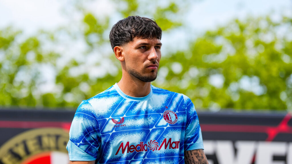 Friendly: Feyenoord v KAA Gent Rotterdam - Jakub Moder of Feyenoord during a friendly match in preparation of the 2024/2025 Eredivisie season. The match is set between Feyenoord and KAA Gent at Nieuw Varkenoord on 19 July 2025 in Rotterdam, The Netherlands. Copyright: xYannickxVerhoevenx
2025.07.19 Rotterdam
pilka nozna sparing mecz towarzyski
Feyenoord Rotterdam - KAA Gent
Foto IMAGO/PressFocus

!!! POLAND ONLY !!!