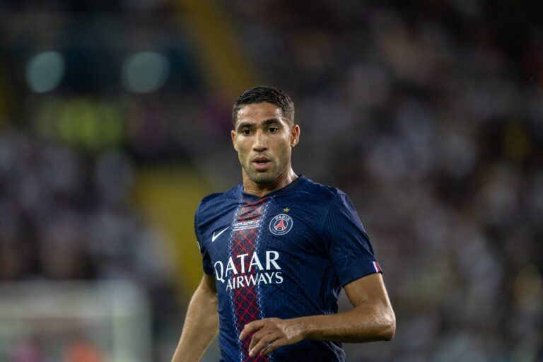 Paris Saint-Germain v Tottenham Hotspur, 2025 UEFA Super Cup, Udine, Italy Udine, Italy. 13th, August 2025. Achraf Hakimi 2 of Paris Saint-Germain seen during the 2025 UEFA Super Cup between Paris Saint-Germain and Tottenham Hotspur at Stadio Friuli in Udine. Italy, Udine PUBLICATIONxNOTxINxDENxNORxFINxBEL Copyright: xGonzalesxPhoto/FrederikkexJensenx
2025.08.13 Udine
pilka nozna Superpuchar Europy UEFA 
Paris Saint-German - Tottenham Hotspur
Foto IMAGO/PressFocus

!!! POLAND ONLY !!!