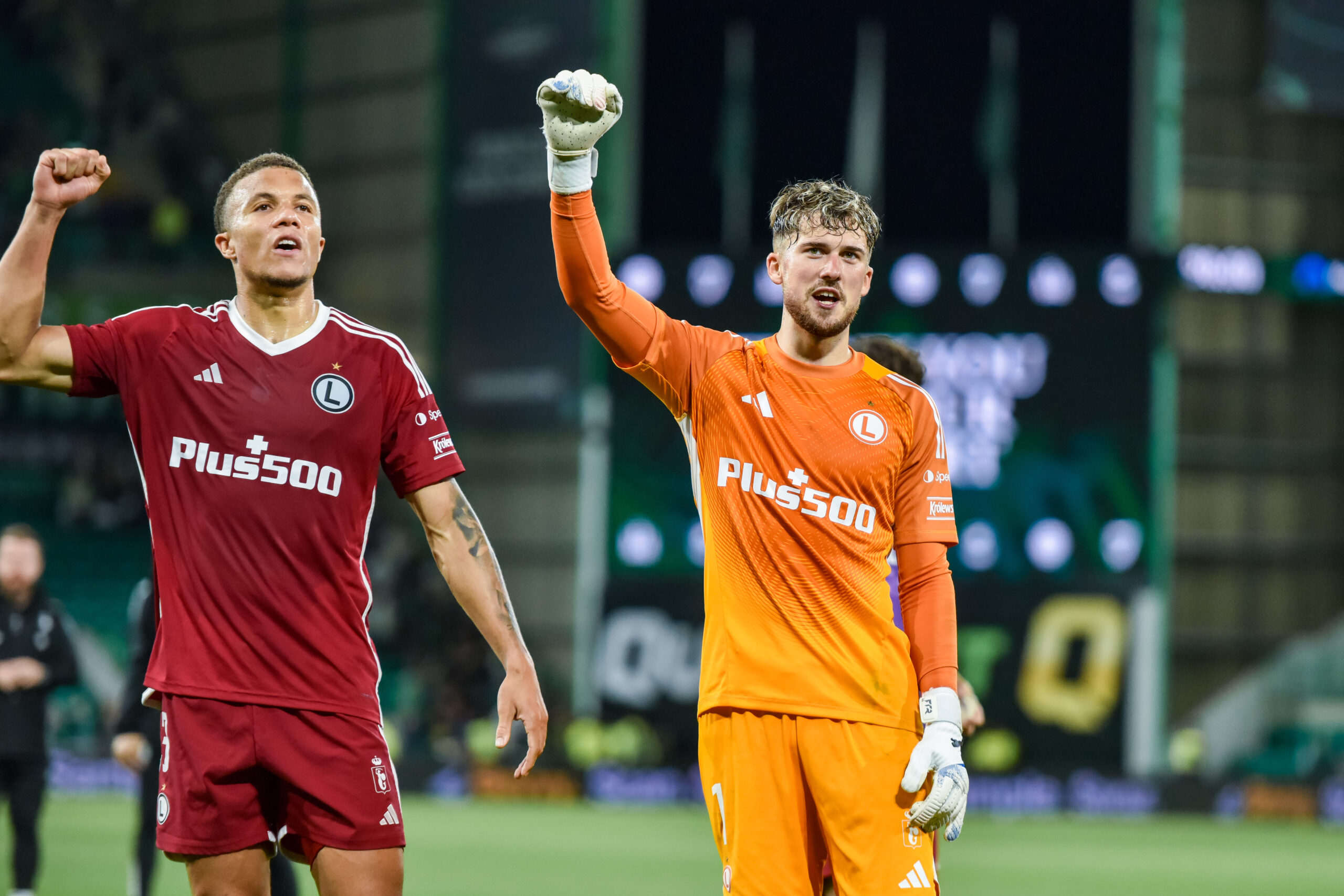 2025.08.21 Edynburg, Szkocja
pilka nozna Liga Konferencji UEFA kwalifikacje sezon 2025/2026
Hibernian FC - Legia Warszawa
N/z Steve Kapuadi Kacper Tobiasz
Foto Wojciech Dobrzynski Legionisci.com / PressFocus 
2025.08.21 Edinburgh, Scotland
UEFA  Conference League second qualifying round season 2025/2026
Hibernian FC - Legia Warsaw
Credit: Wojciech Dobrzynski / Legionisci.com / PressFocus