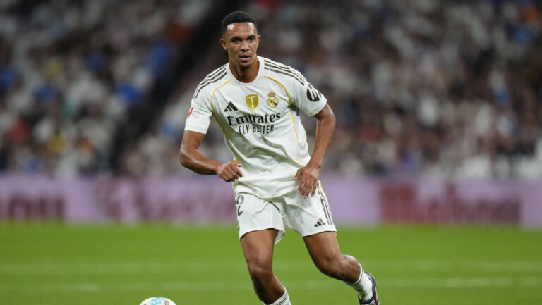 Al Madrid 30/08/2025 - Liga / Real Madrid-Mallorca / foto Alfaqui/Image nella foto: Trent Alexander Arnold PUBLICATIONxNOTxINxITA
2025.08.30 Madryt
pilka nozna , liga hiszpanska
Real Madryt - RCD Mallorca
Foto IMAGO/PressFocus

!!! POLAND ONLY !!!